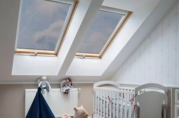 AMZ awning