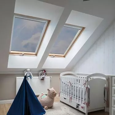 AMZ awning
