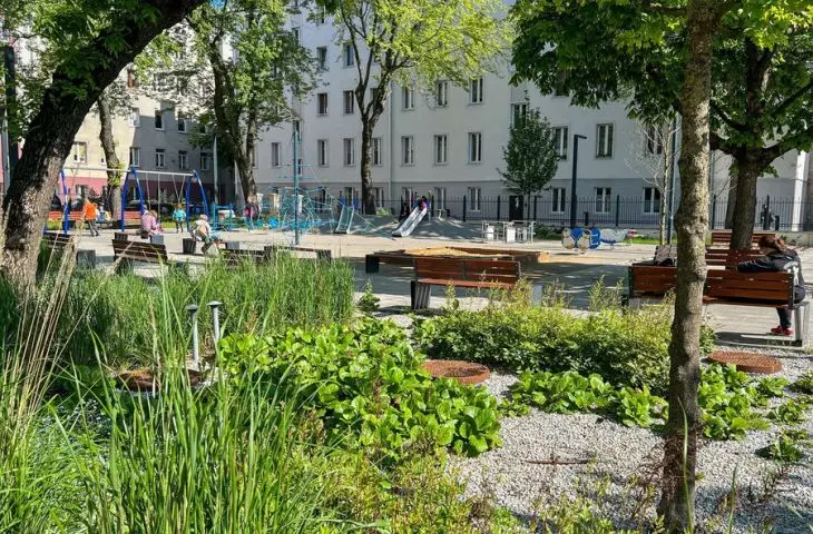 Square at Kilińskiego and Jaracza streets