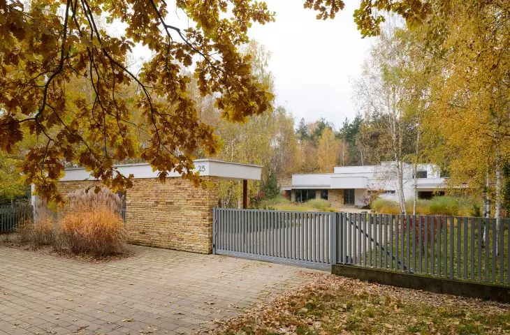 „Willa w Dwóch Pawilonach”