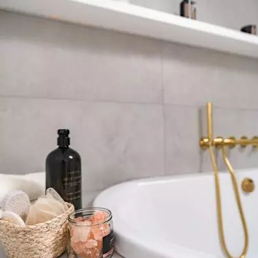 Gold faucet introduces a touch of glamour 