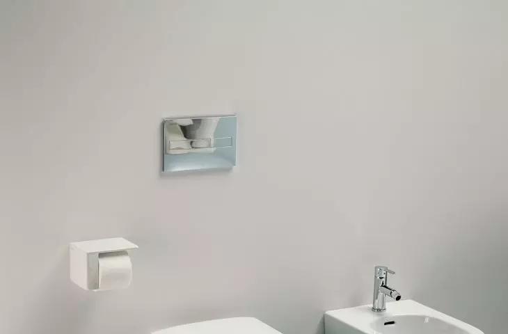 Flangeless toilet bowls and matching bidets