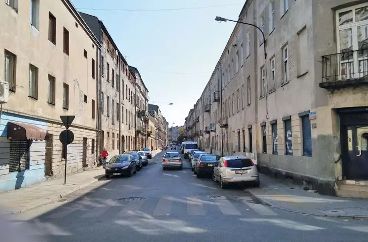 ulica Włókiennicza przed rewitalizacją (2016 rok) 