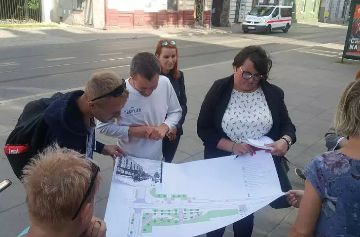  skwer Barbary Napiórkowskiej — programowanie inwestycji