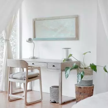 Various shades of white dominate coastal grandmother style interior