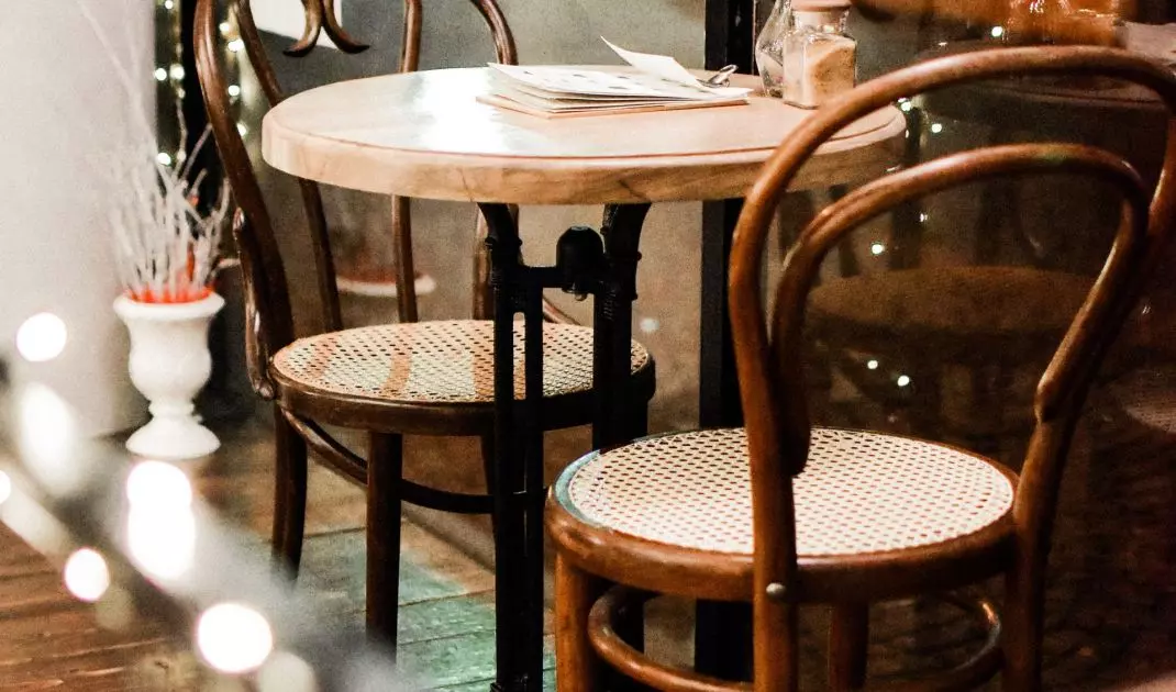 Chair No. 14 designed by Michael Thonet