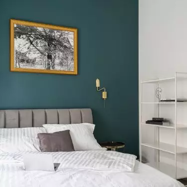 Emerald and gold - bedroom