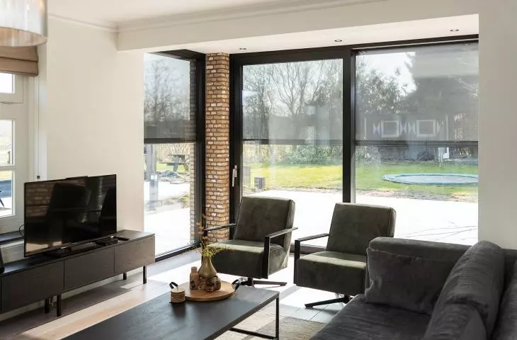 FAKRO VMZ Solar external awnings