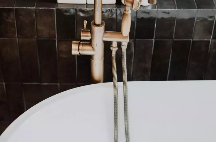 Bathroom faucet