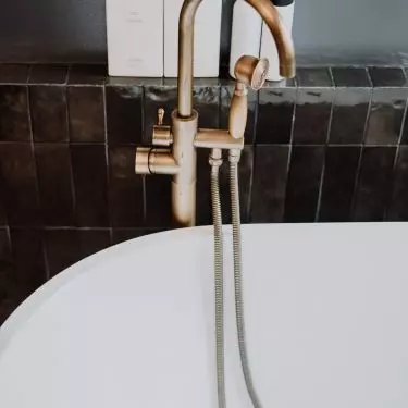Bathroom faucet