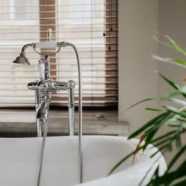 Bathroom faucet