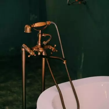 Bathroom faucet