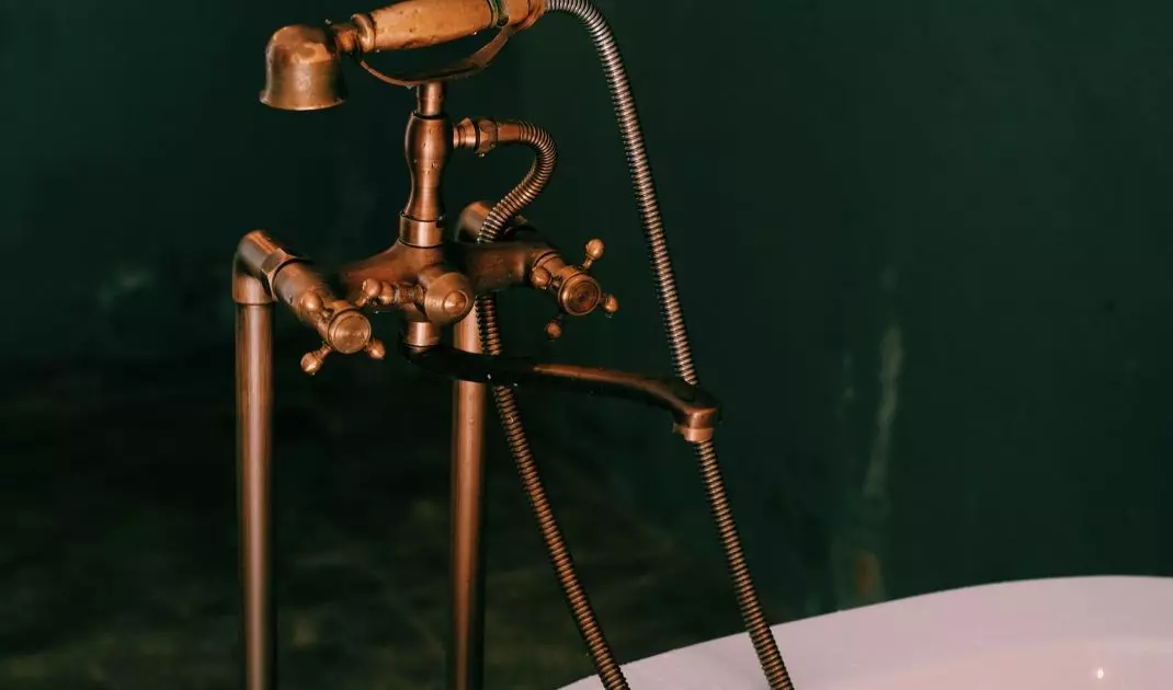Bathroom faucet