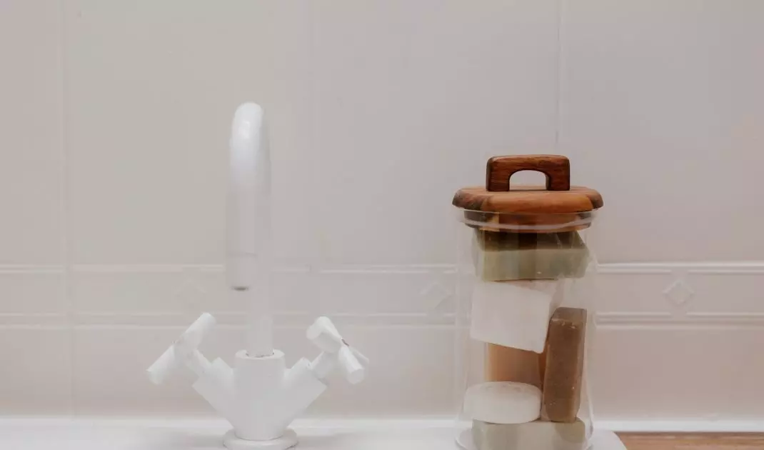 Bathroom faucet