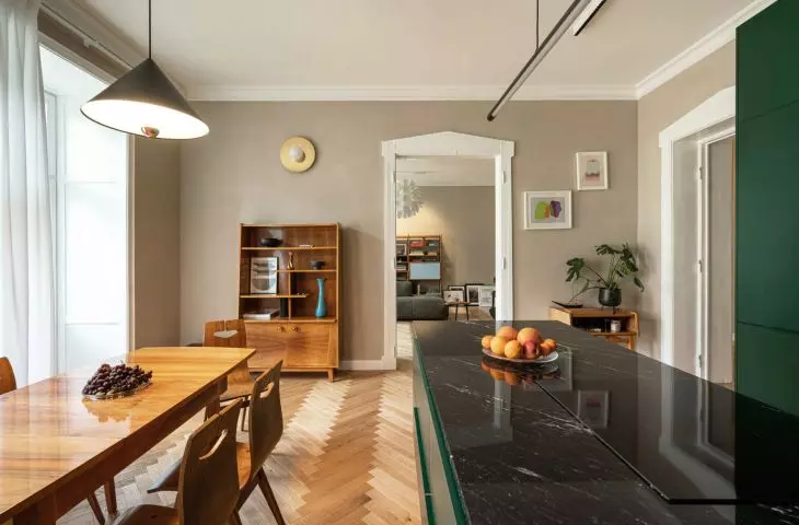 wall layout remained unchanged