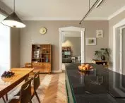 wall layout remained unchanged