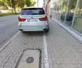 Sidewalk on Pulawska Street