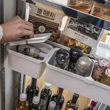 Plastic containers will make it easier to organize products