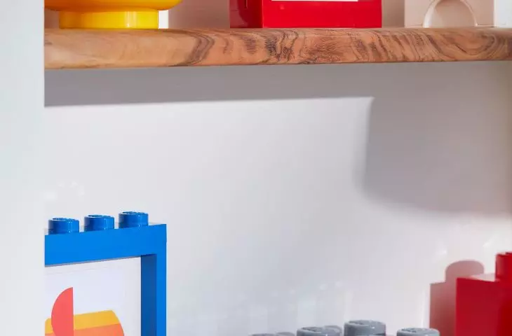 Lego-style equipment