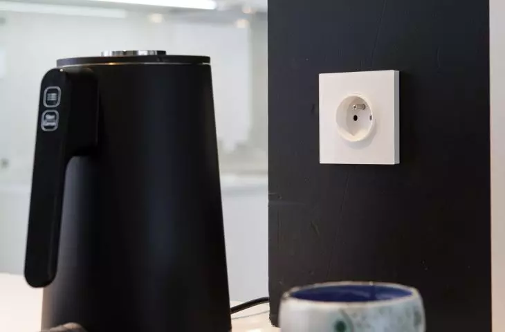Simon 100 line of fixtures