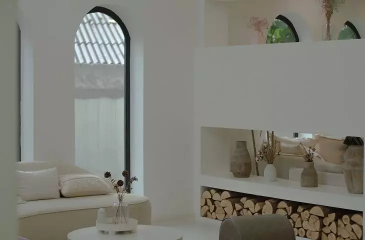 Arches in the interior