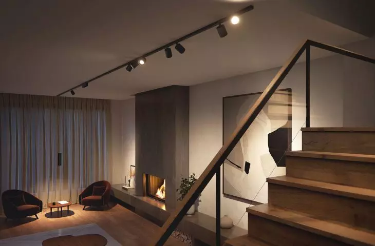 linia Philips Hue Perifo – pokój dzienny