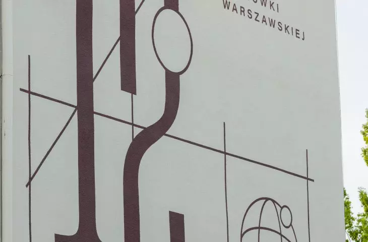 Nowe murale na blokach przy ulicy Bohaterów Starówki Warszawskiej