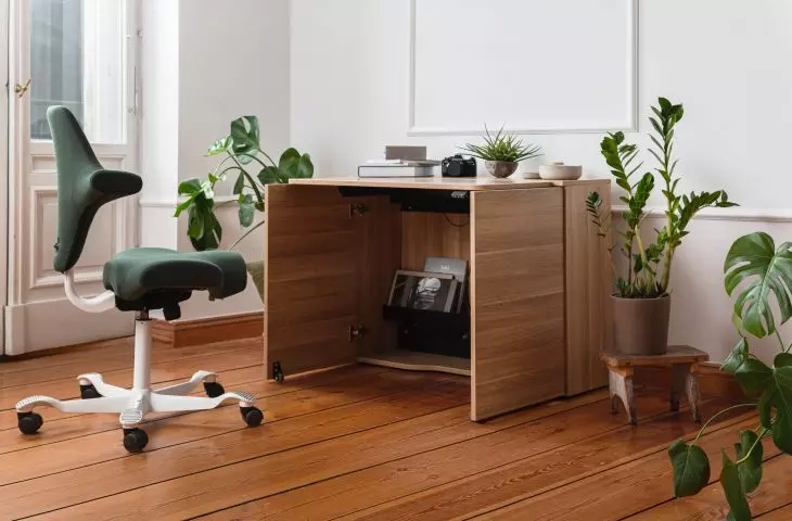 StartUs-E desk