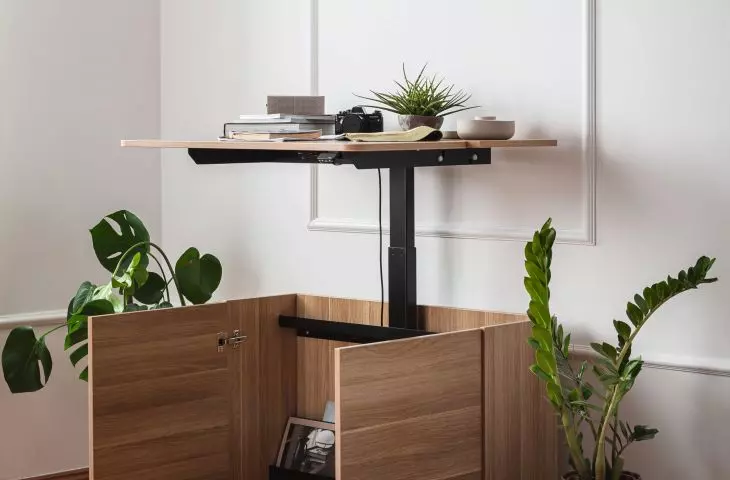 StartUs-E desk