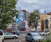 mural at the intersection of Poznańska and Wąska streets in Poznań