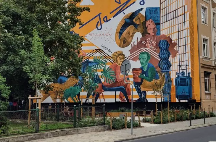 A mural from 2021 realized as part of the 