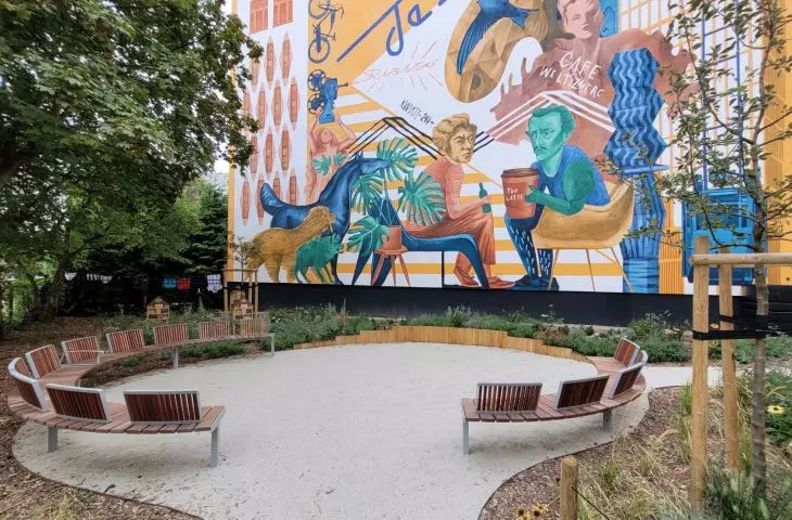 A mural from 2021 realized as part of the 