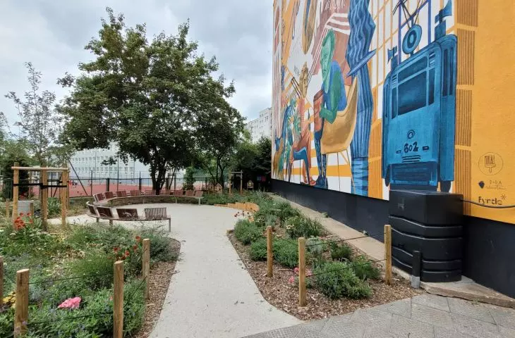 A mural from 2021 realized as part of the 