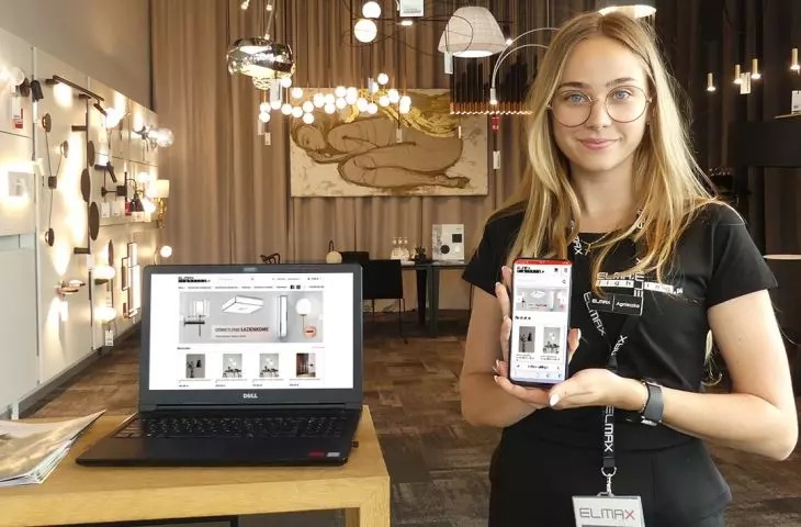 Agneszka Kolodziej - lighting consultant - presents new version of online store