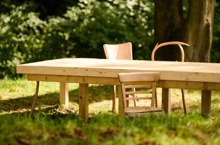 Table for… too wykorzystuje stare meble