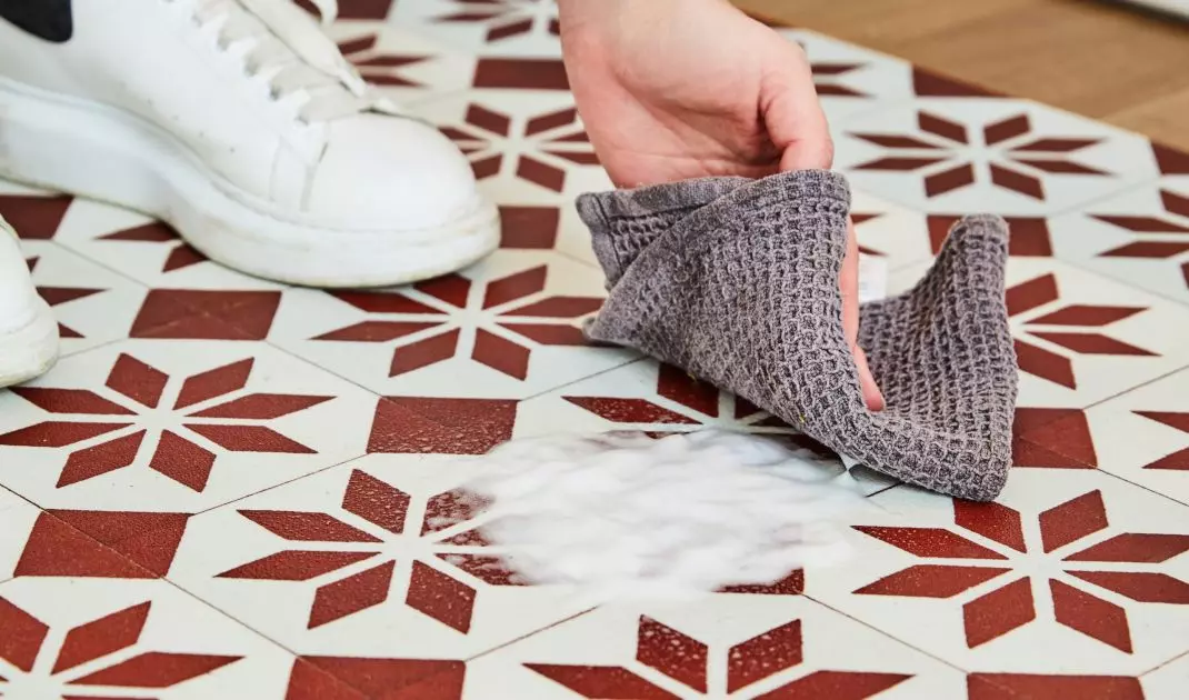 Vinyl mats are easy to clean