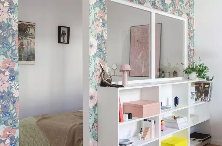 Entrance to the bedroom