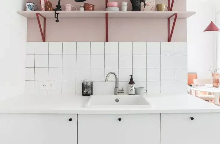 Kitchen cabinets 