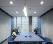 Systemy akustyczne Ecophon w biurze ISS Hub, Fabryka Norblina, Warszawa