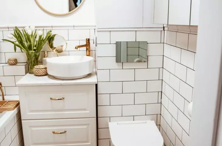 Vintage style bathroom