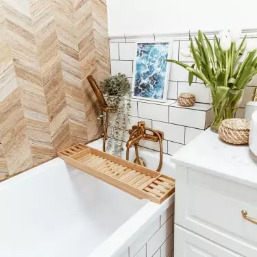 Vintage style bathroom