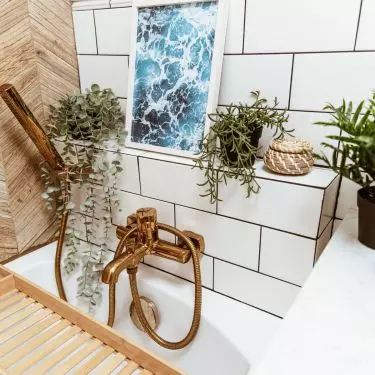 Vintage style bathroom