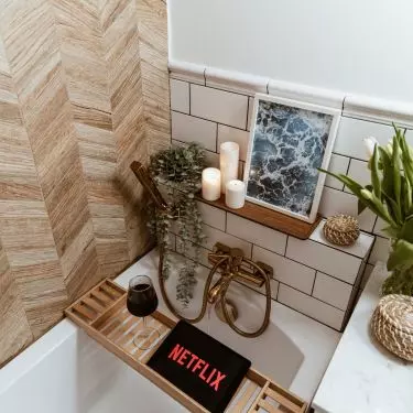 Vintage style bathroom
