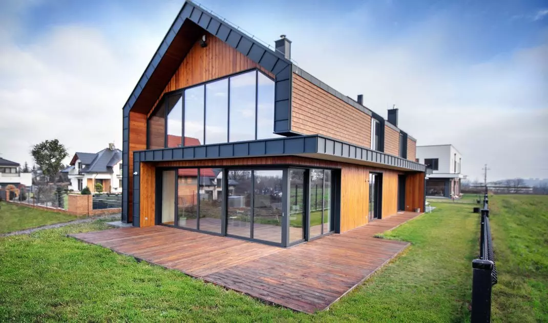 House with tile facade