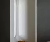 Minimalist solutions in the apartment