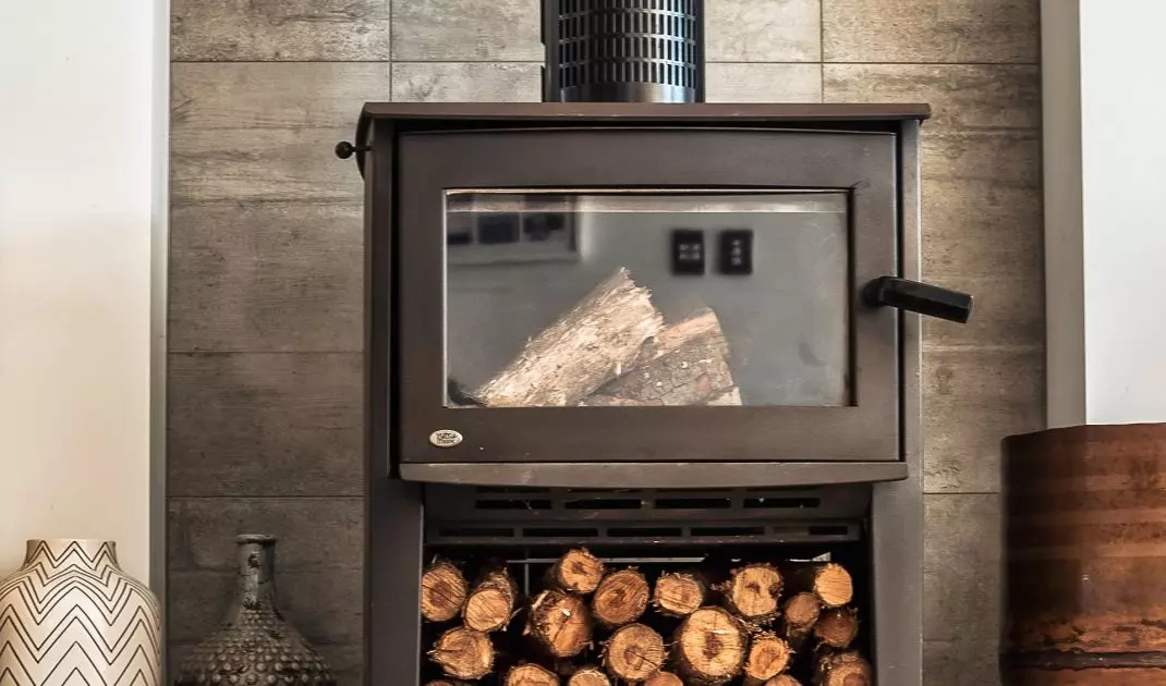 Storage of firewood