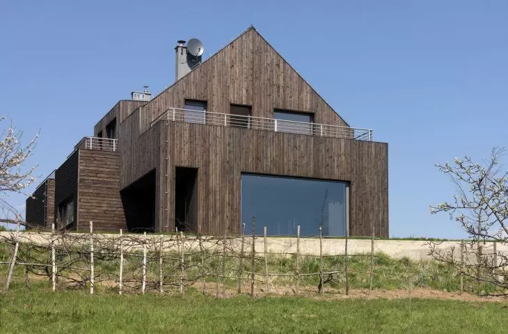 Single-family house in Burov