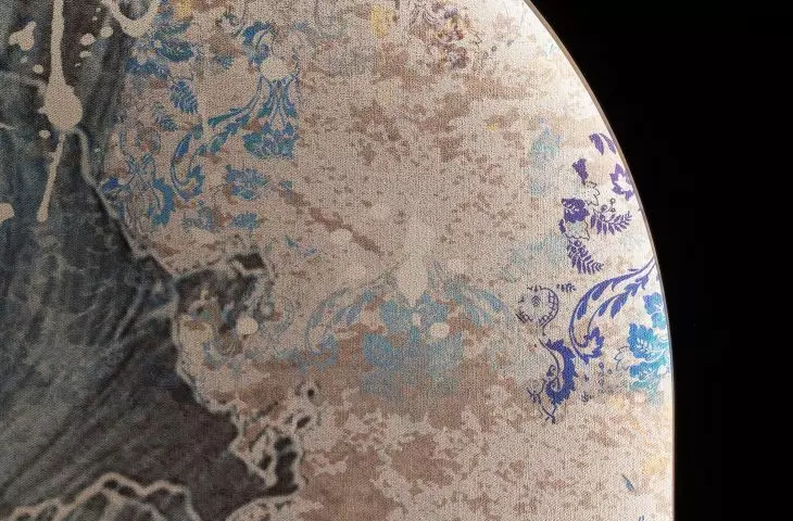 Wallpaper detail