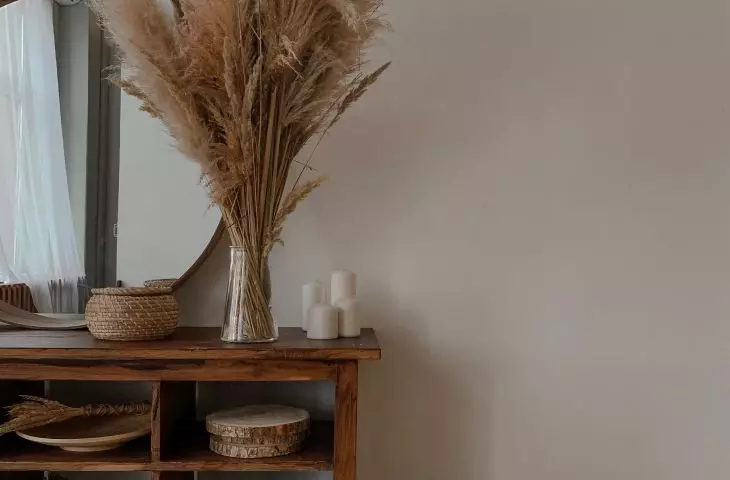 Suszone kwiaty jako ozdoba domu