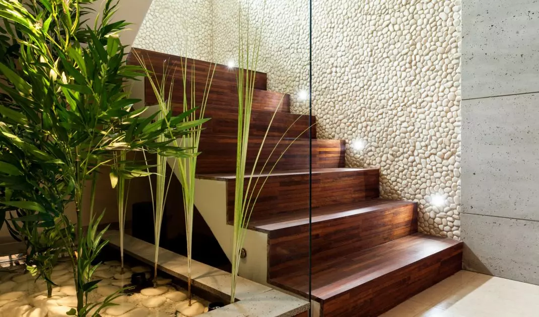 Stair lighting can also be a decoration 